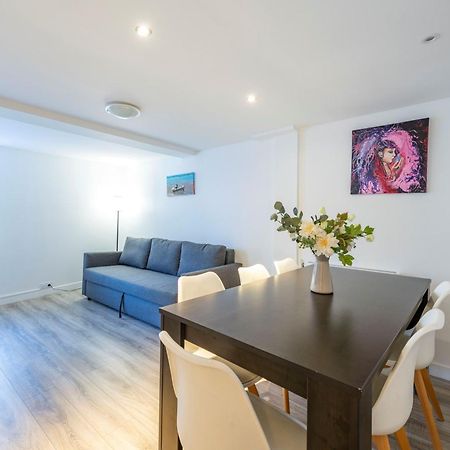 Appartement Spacieux 2 Ch - 2 Sdb - Proche Paris Et Disneyland Noisy-le-Grand Exterior foto